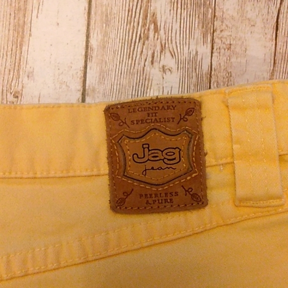Jag women's size 8 yellow jeans (J1) - Picture 4 of 4